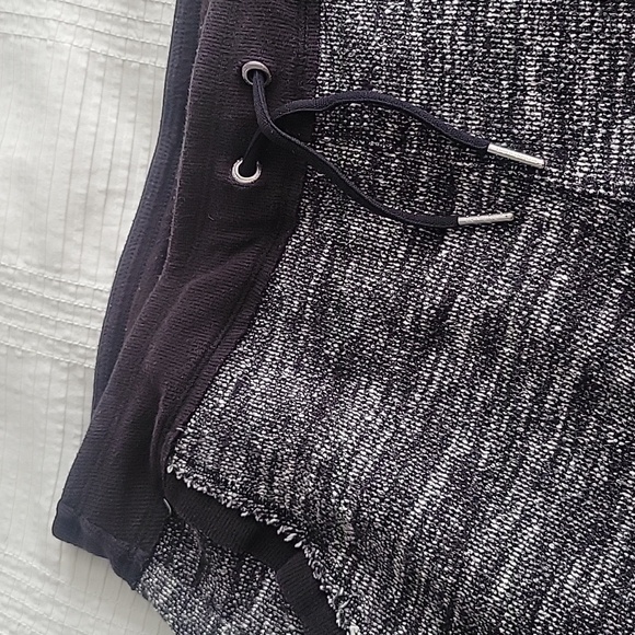 Calvin Klein Performance Joggers Size Medium - Picture 6 of 7